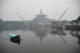 Pejabat daerah dan tanah hulu perak jalan sultan yussuff, 33300 gerik, perak. Haze Forces 1 140 Schools In Sarawak Perak To Close Nestia