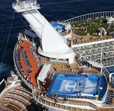 Allure of the seas vs titanic, awesome sea, allure of the seas vs titanic Allure Of The Seas Das Ist Das Grosste Kreuzfahrtschiff Der Welt Bilder Fotos Welt