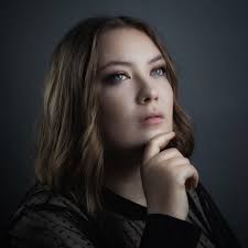 Fede's Version 👀 If I had only 4 images to show you, these would be them.  No second chances ✨ #studiofotograficobacciweddings  #filmweddingphotographer #exclusivewedding #italyweddingphotographer  #modernweddingmagazine