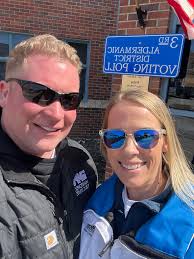 Mayor Justin Nickels‎