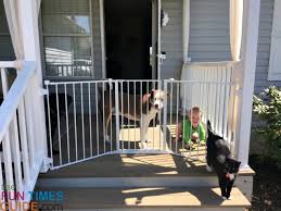 Front porch 4 4 zum kleinen preis hier bestellen. Small Front Porch Ideas To Transform Your Boring Space Into A Comfortable Baby Friendly Dog Friendly Outdoor Living Space The Household Tips Guide