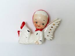 Vintage Ceramic Angel Figurine Little White Angel Angel Decor Collectible Figurines Knick Knacks Www Vintageby In 2020 Ceramic Angels Angel Decor Vintage Ceramic
