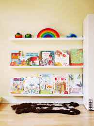 Michels Montessori Kinderzimmer Mit 2 5 Jahren Kinder Zimmer Kinderzimmer Kinder Zimmer Ideen