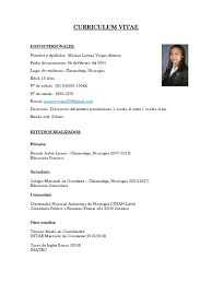 Datos que no deben faltar. Curriculum Vitae Monica Vargas Educacion Secundaria Contador