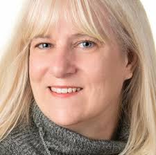 DeAnn DeVol Weber-Homesmart Real Estate Momentum