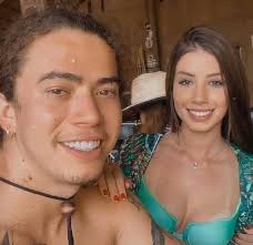 Eu amo minha namorada cara, ela se tornou tudo pra mim. Nova Namorada Do Whindersson Nunes E Catarinense Portal Scc