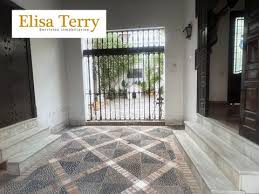 Elisa Terry Servicios Inmobiliarios: 5 casas y pisos en venta — idealista