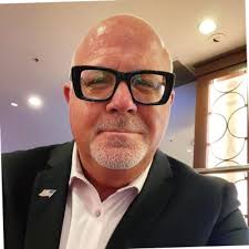 At last night's City Commission Meeting, Mayor George Bray presented a  Duchess of Paducah award to Heather Coltharp to recognize her nearly 20  years of service