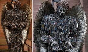 Gary hovey creates incredible animal sculptures using up to 200 forks. Knife Angel Sculpture Standing 27ft Tall Made From 100 000 Confiscated Blades Will Go On Display Daily Mail Online
