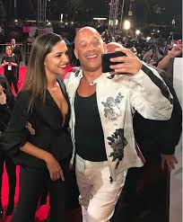 Check spelling or type a new query. Deepika Padukone Stuns At The Xxx The Return Of Xander Cage Mexico Premiere Poses For A Selfie With Vin Diesel Pinkvilla