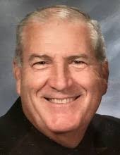 Lauri Ball's Instagram, Twitter & Facebook