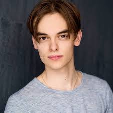 Ian Nisbet's Instagram, Twitter & Facebook