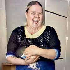 Hartz und herzlich“: Nach Haus-Kauf - Ex-Rostockerin Sandra gibt viel Geld  für einen Luxus aus