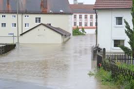 Wo sie welche informationen finden und wer diese bereitstellt, erfahren sie hier. Hochwasser 2013 Maria Ward Realschule