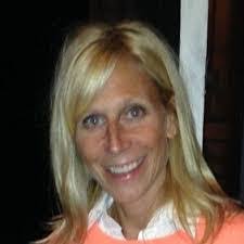 Hali Raines's Instagram, Twitter & Facebook