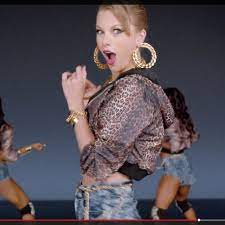 Taylor swift 1989 shake it off. 5 Songs That Probably Inspired Taylor Swift S Shake It Off