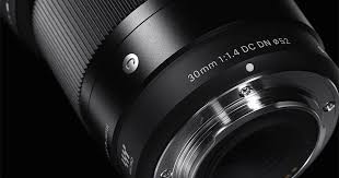 Sigma 30mm F1 4 Dc Dn Sony E Mount The Affordable Sigma 30mm F 1 4 Is The Best E Mount Lens Dxo Has Tested Photography Camera Http Petapixel Com 2016 07 01 Sigma 30m Sigma Lenses Sony E Mount