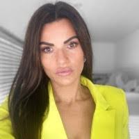 Desiree Donovan's Instagram, Twitter & Facebook