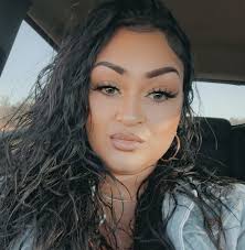 Manda Robles (@amanda.robles.946)