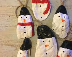 Introduction a few years ago, i started turning ornaments for my friends' grandchildren since snowmen are white, i like to use holly for my snowmen. Shell Snowman You Ll Enjoy Etsy