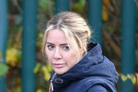 Abi Webster secretly meets with dangerous drug dealer sparking heroin fears 