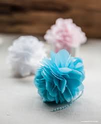 Diy paper pom pom flowers. Diy Tissue Pom Pom Gift Toppers