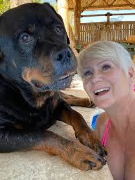 Hello again awesome chit chatters wanting your feedback