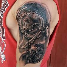It can signify that the wearer has spent time in prison. 90 Legendare Spartan Tattoo Ideen Entdecken Sie Die Bedeutung Dieser Power Bilder Manner Allgemein Instagra Spartan Tattoo Tattoos Warrior Tattoos
