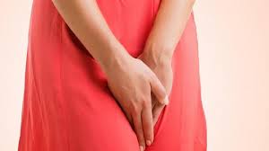 Tindakan eksfoliasi kulit ini bermanfaat menghilangkan sel kulit mati dan memungkinkan pencukuran sedekat mungkin ke akar. Penting Nggak Sih Menghilangkan Bulu Kemaluan Perempuan Surya