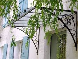 A Forja De Deus House Marquise Toldo O Forge La Maison Dieu Plume Auvents Maison Porche Entree Maison Auvent