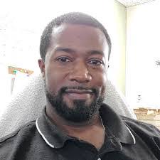 Earl Douglas's Instagram, Twitter & Facebook