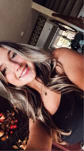 Hello everyone, my name is Shay. I just moved to St.Pete from Tallahassee  (Go Noles!). I've just recently graduated with my Bachelor's in Nursing,  and I'm going to be working in Tampa.