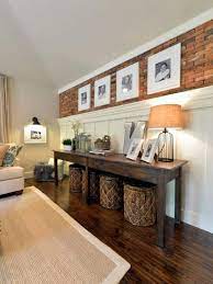 Decorating A Large Bedroom Unique Decorating Ideas For Bare Walls Decor Living Room Wall Dekorasi Ruang Tamu Warna Ruang Tamu Ide Dekorasi Rumah