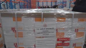 Çin merkezli sinovac şirketinin geliştirdiği koronavirüs aşısı coronavac'ın üçüncü faz testleri devam ederken türkiye, bu şirketle 50 milyon doz için. Saglik Bakani Koca Araci Firma Yok Demisti Cin Asisinin Keymen Ilac Firmasi Tarafindan Getirildigi Ortaya Cikti