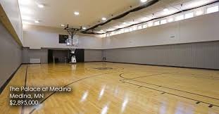Slideshow The Best Home Basketball Courts Coldwell Banker Blue Matter Home Basketball Court Indoor Basketball Court Inside The White House