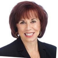 Jessica Woolsey's Instagram, Twitter & Facebook