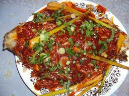 Goreng fillet ikan dengan minyak yang sedikit, masak sampai warnanya kuning kecoklatan. Resepi Ikan Talapia Simple