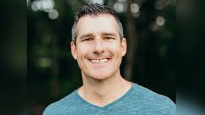 Embattled Memphis pastor Andy Savage files state documents to set up new  church