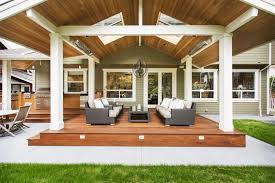 Gable End Expressed Timber Battens Timber Structure And Bbq Area Terassenentwurf Design Fur Aussenkuche Terassenideen