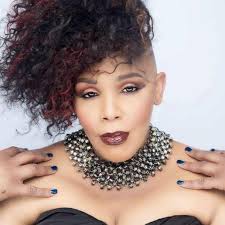 Seanna Oglesby Hair Stylist