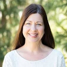 Karen Garbutt's Instagram, Twitter & Facebook