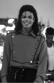 Michael Jackson On Twitter Quot Happy New Year What 39 S The First Michael Jackson Smile Photos Of Michael Jackson Michael Jackson Bad