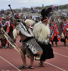 The king, 72, was the leader of south africa's largest ethnic group and an influential traditional ruler. Lavish Life Of Zulu King Goodwill Zwelithini Blamed For South African Violence Daily Mail Online