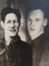 Did anyone ever get in touch with Randy Binney I think one of his favourite  songs was Blueberry Hill by fats domino 🥰 I thought his family lived