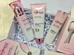 Ia membersihkan kulit dari kekotoran persekitaran, kulit akan terasa tegang dan lembut. Kotak Kotak Arvi Relaunch Bio Essence Dan Review New Bio White With Bio Energy Complex