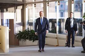 Nyamko sabuni, johan pehrson och erik ullenhag vill bli partiledare för liberalerna. Ny Partiledare For Liberalerna Maste Forsta Att Vi Gatt Vilse Svd