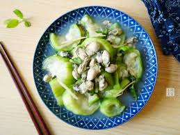 家常絲瓜料理 塔香鮮蚵絲瓜 影音 By 小田太太の玩樂廚房 Recipe In 2020 Recipes Food Vegetables
