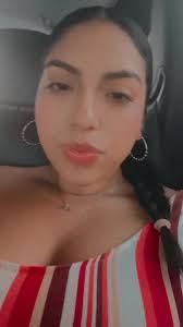 Katy Mendez's Instagram, Twitter & Facebook