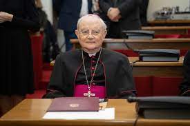 Henryk hoser (it) arcivescovo cattolico polacco (it); Sp Abp Henryk Hoser Kaplan Misjonarz Lekarz Wielka Postac Kosciola Ekai