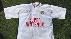 En concepto, es muy similar a los realizados para libros y películas (guión cinematográfico). De Lujo Clubes De Futbol Que Han Sido Patrocinados Por Videojuegos 90min